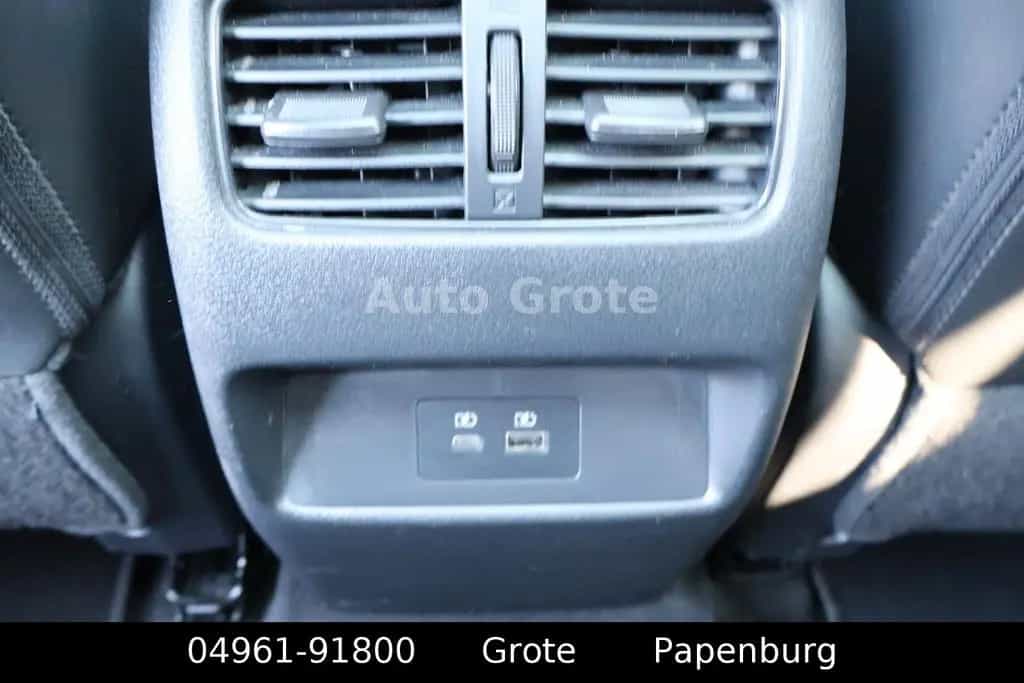 Nissan Qashqai 1.3 DIG-T Tekna AT Headup Leder Bose 04/2022-photo-36