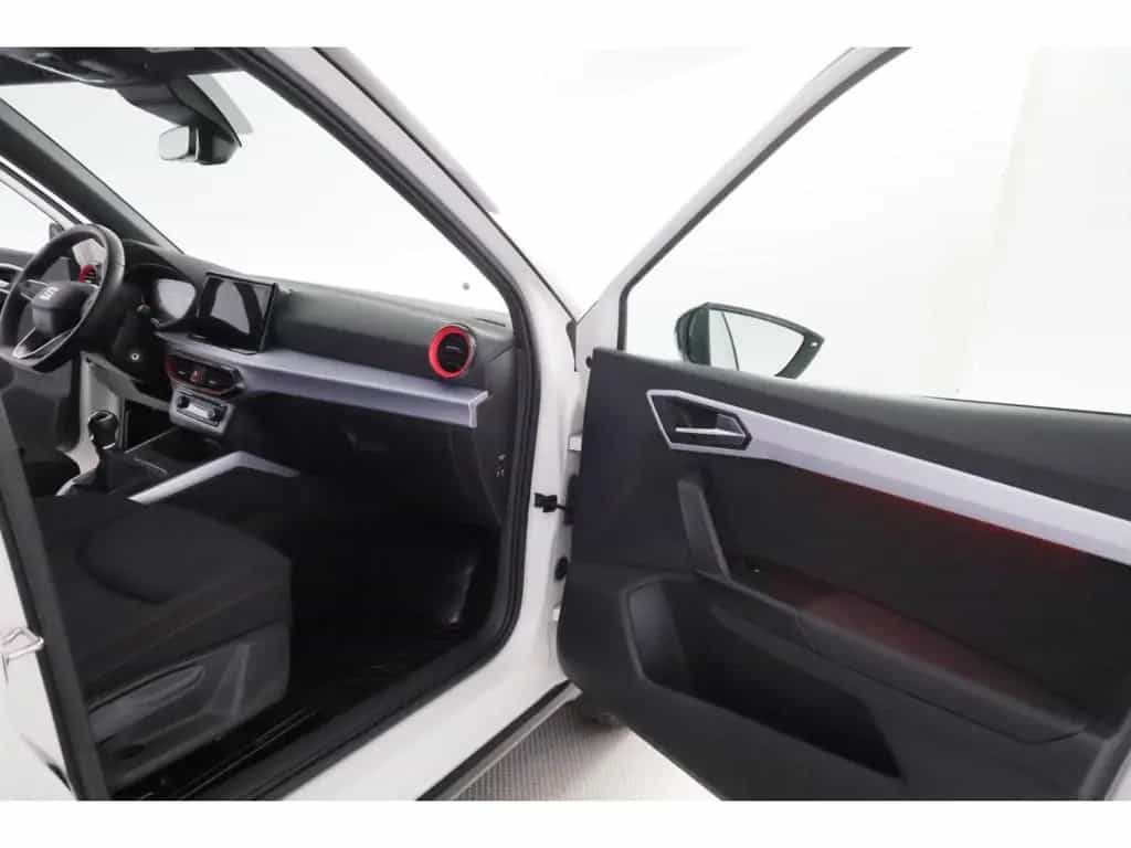 Seat Arona 1.0TSI FR+LED+NAVI+SHZ+PDC+TEMPO+KLIMA 05/2024-photo-19