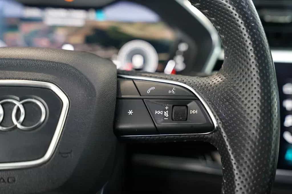 Audi Q3 40 TFSI quattro S line | MMI Navi | Matrix 06/2019-photo-16