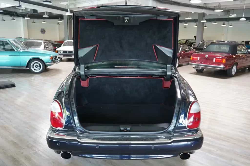 Bentley Arnage Red Label 6.75 V8 Twin Turbo 07/2001-photo-10
