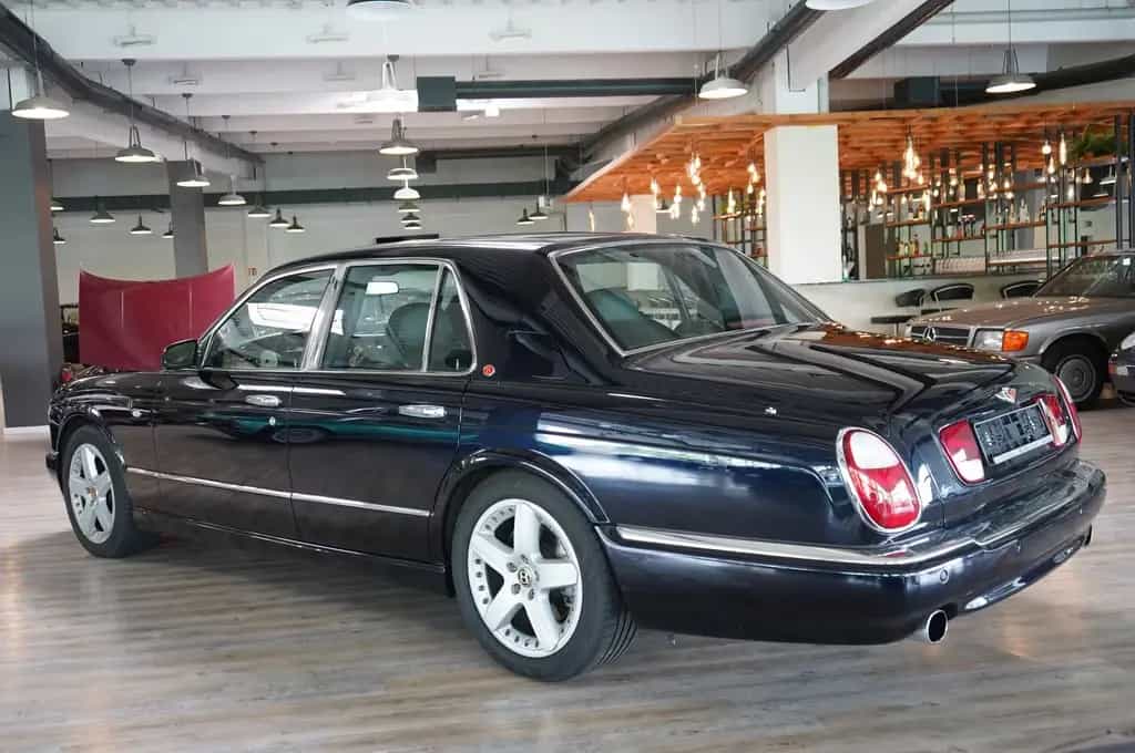 Bentley Arnage Red Label 6.75 V8 Twin Turbo 07/2001-photo-3