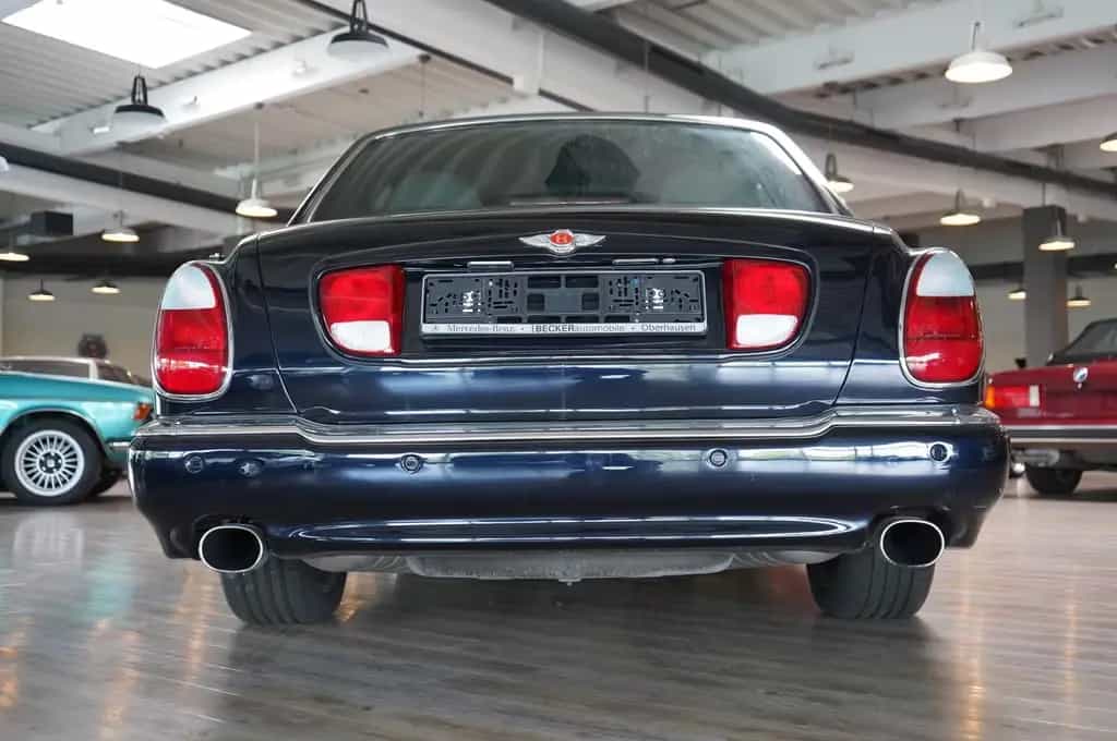 Bentley Arnage Red Label 6.75 V8 Twin Turbo 07/2001-photo-9