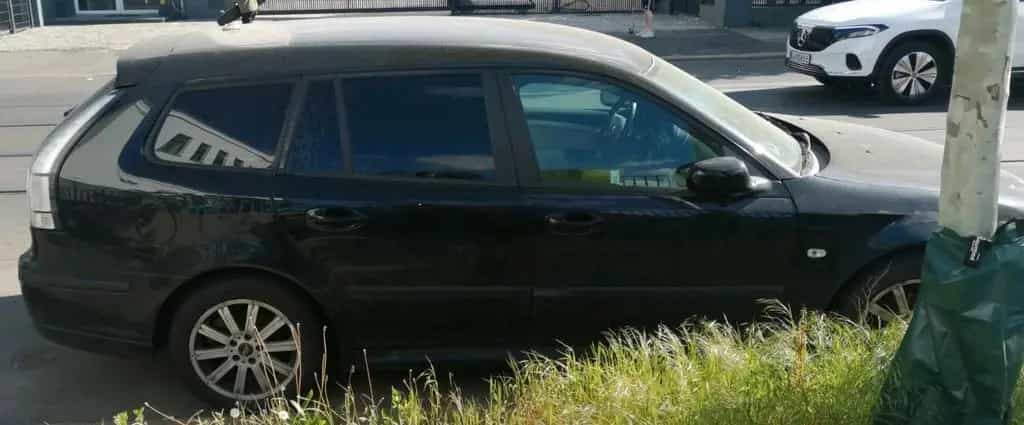 Saab 9-3 9-3 SportCombi 1,8t Vector 150PS rost... 02/2026-photo-3