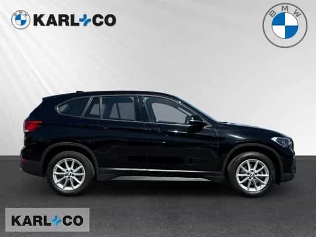 BMW X1 18d Navi LED AHK HIFI Sitzhzg. PDC DAB 01/2022-photo-4