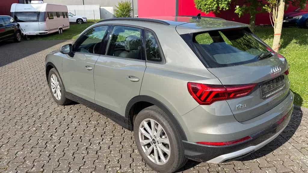 Audi Q3 35 TDI quattro advanced AHK LED Soundsystem 07/2022-photo-10