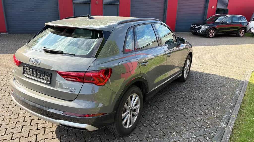 Audi Q3 35 TDI quattro advanced AHK LED Soundsystem 07/2022-photo-6
