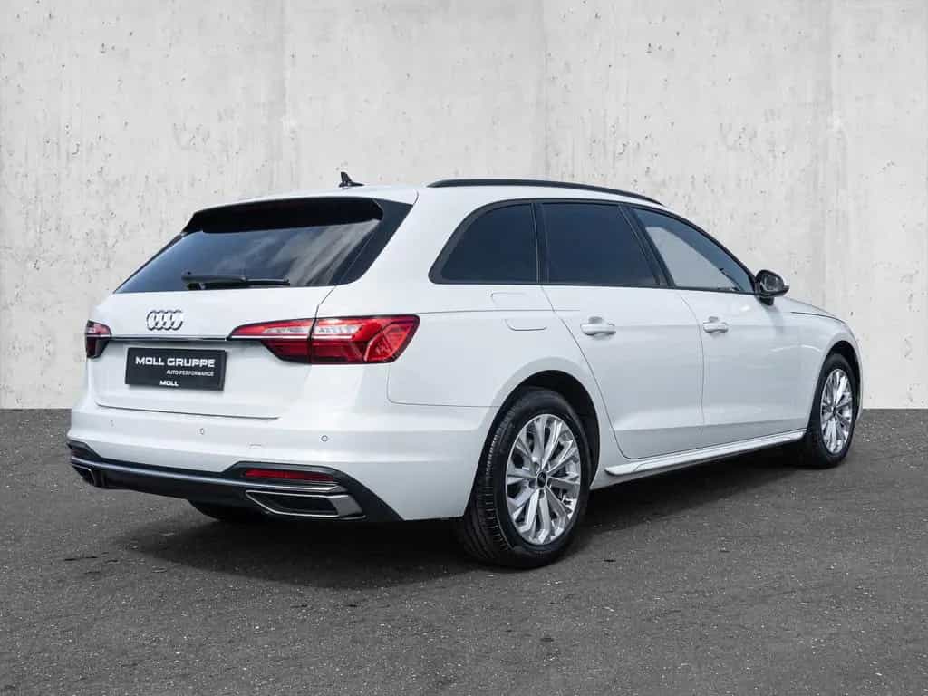 Audi A4 Avant advanced 35 TDI S tronic S Line Interie 02/2023-photo-3