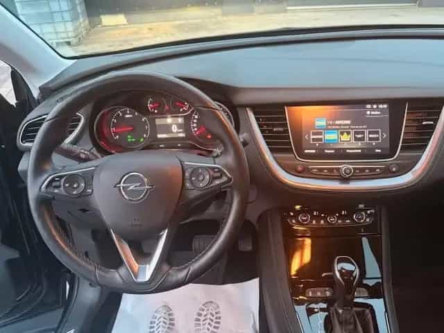 Opel Grandland (X) 1.6 Automatik Innovation+Leder+USB 02/2019-photo-19