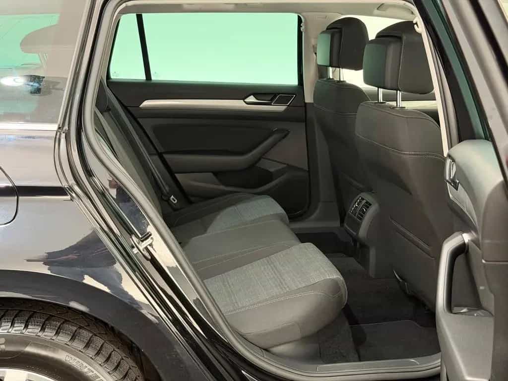 Volkswagen Passat 2.0 TSI*BUSINESS*LED-ACC-R.KAM-MASSAGE 12/2019-photo-17