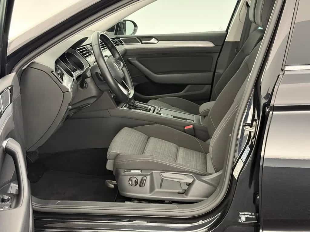 Volkswagen Passat 2.0 TSI*BUSINESS*LED-ACC-R.KAM-MASSAGE 12/2019-photo-22
