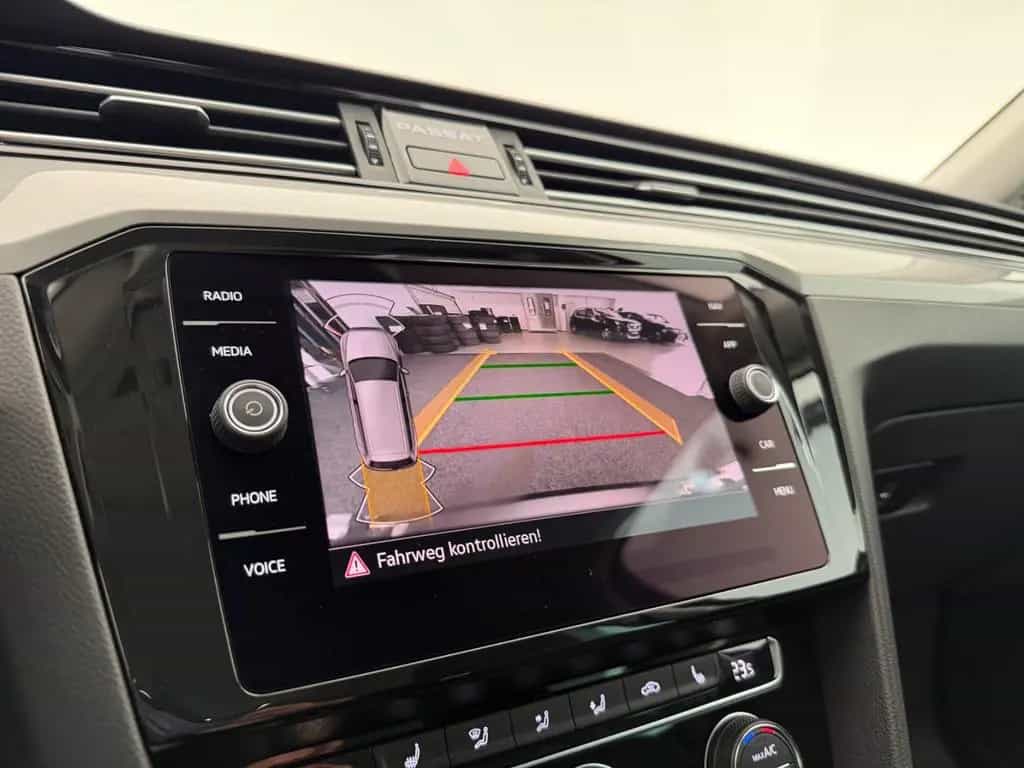 Volkswagen Passat 2.0 TSI*BUSINESS*LED-ACC-R.KAM-MASSAGE 12/2019-photo-35
