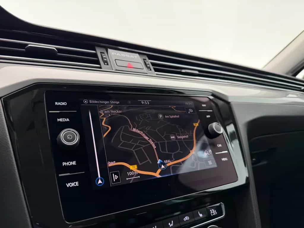 Volkswagen Passat 2.0 TSI*BUSINESS*LED-ACC-R.KAM-MASSAGE 12/2019-photo-37
