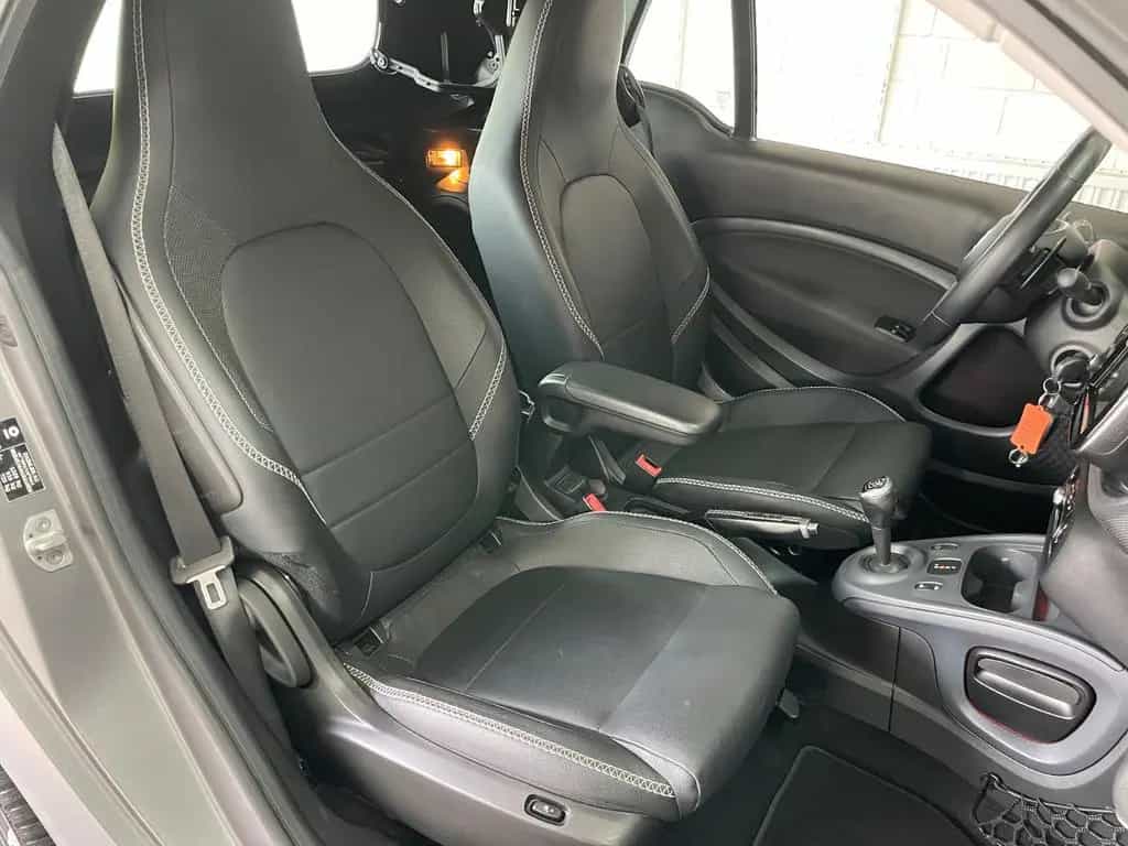Smart BRABUS Xclusive 109/ 122 PS Navi PDC Kamera JBL 09/2019-photo-9