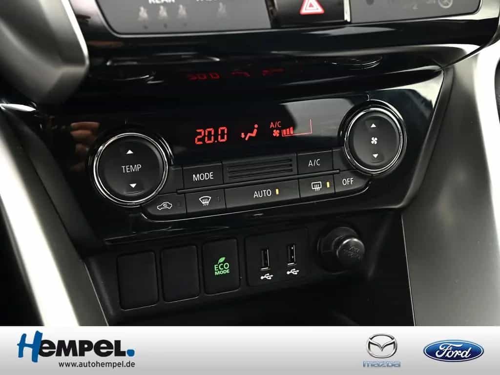 Mitsubishi Eclipse Cross 1.5 Diamant Edition SHZ KAMERA 11/2020-photo-9