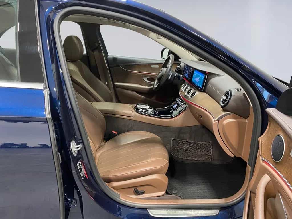 Mercedes-Benz E 200 Lim 9G WIDESCREEN Leder Schiebed AHK Kamer 06/2017-photo-15