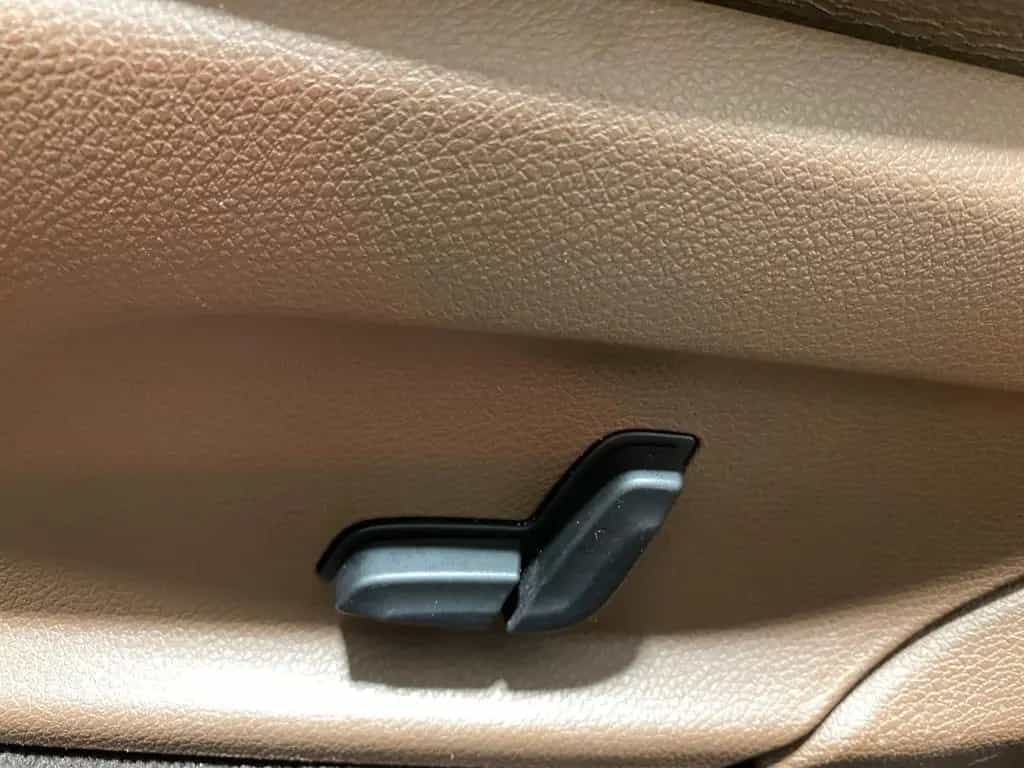 Mercedes-Benz E 200 Lim 9G WIDESCREEN Leder Schiebed AHK Kamer 06/2017-photo-25