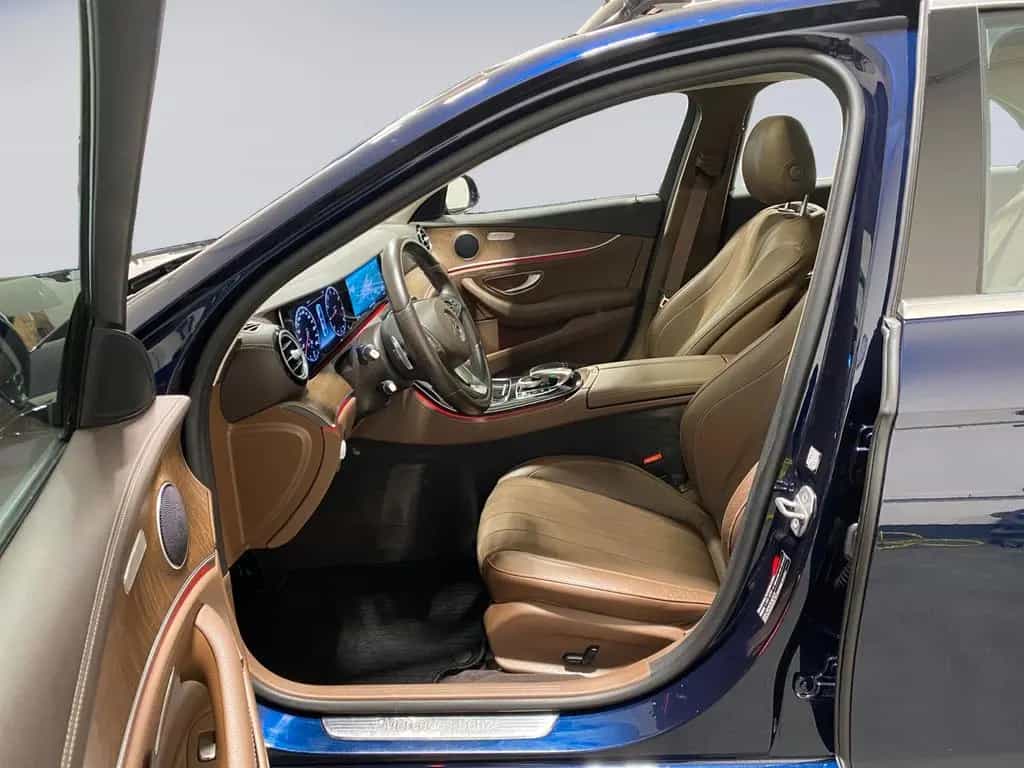 Mercedes-Benz E 200 Lim 9G WIDESCREEN Leder Schiebed AHK Kamer 06/2017-photo-9