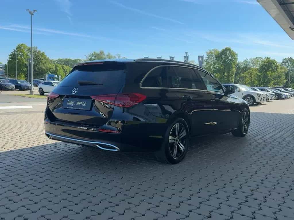 Mercedes-Benz C 220 d T AVANTGARDE+AHK+LED+AMBI+KAM+TOTWINKEL+ 05/2022-photo-3