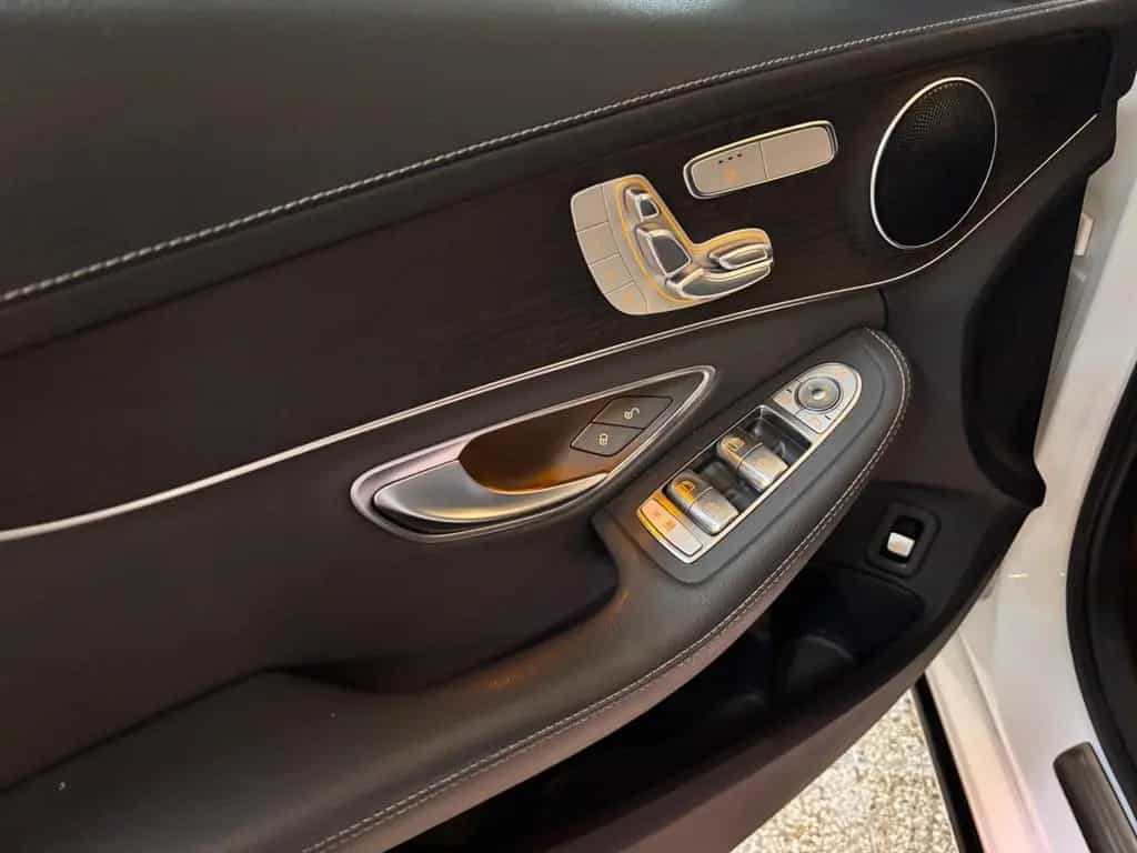 Mercedes-Benz C 180 C T-Modell Navi 360° AHK 07/2020-photo-10