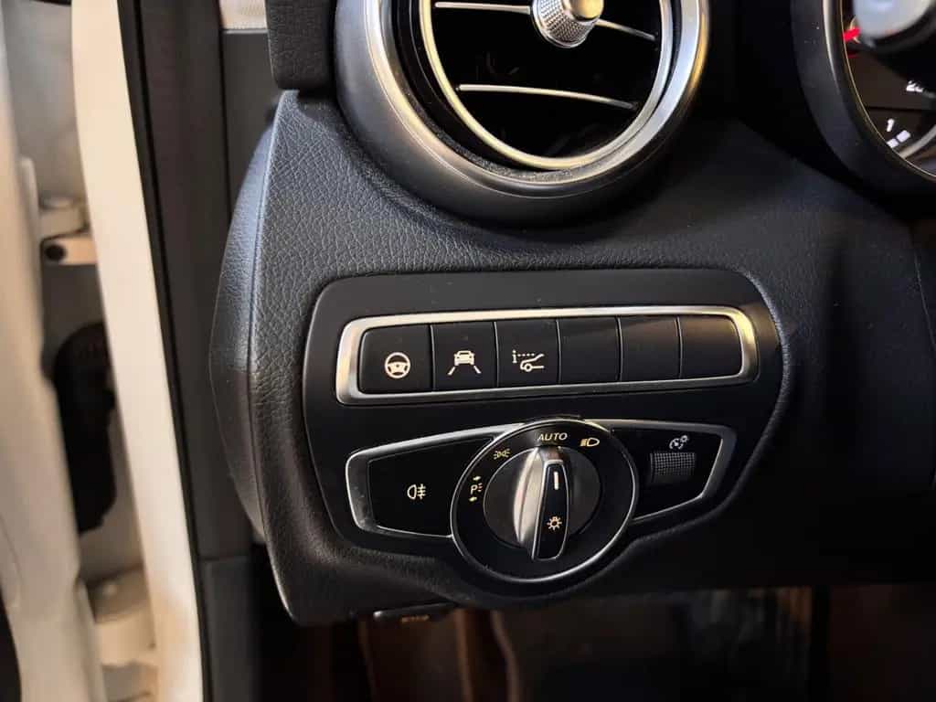 Mercedes-Benz C 180 C T-Modell Navi 360° AHK 07/2020-photo-19