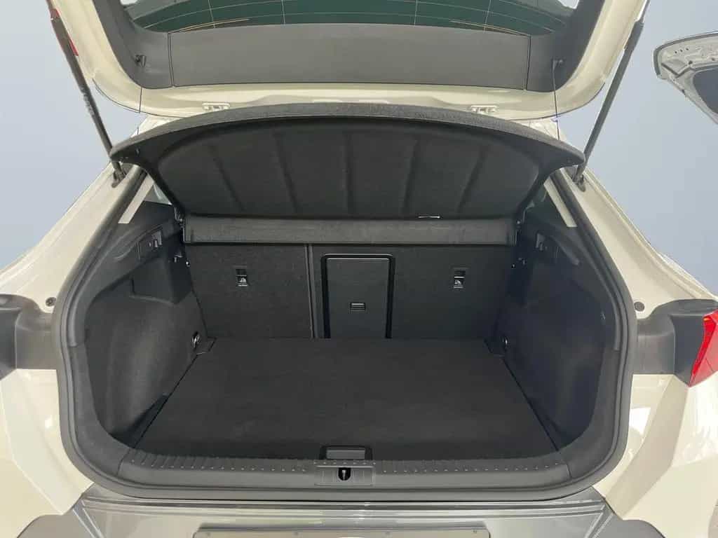Cupra Formentor 1.5 TSI Scheinwerfer Voll-LED 02/2023-photo-13