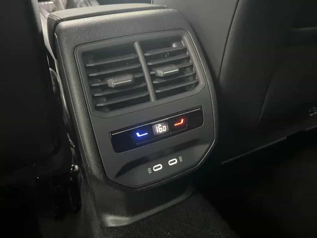 Cupra Formentor 1.5 TSI Scheinwerfer Voll-LED 02/2023-photo-23