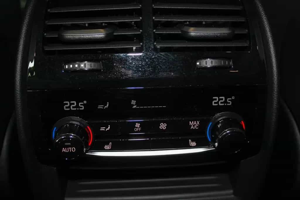 ALPINA D5 S Touring xDrive Voll Pano HUD 1.Hand 01/2024-photo-26
