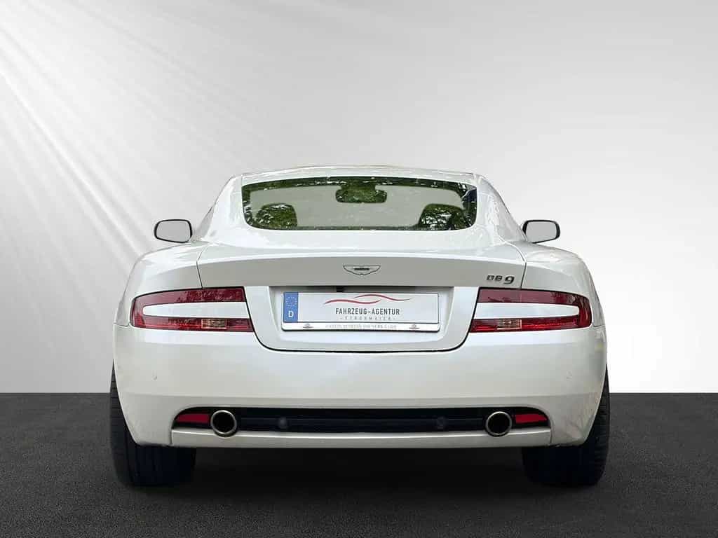 Aston Martin DB9 /Facelift/Deutsch/Scheckheft/Apple CarPlay 07/2010-photo-4
