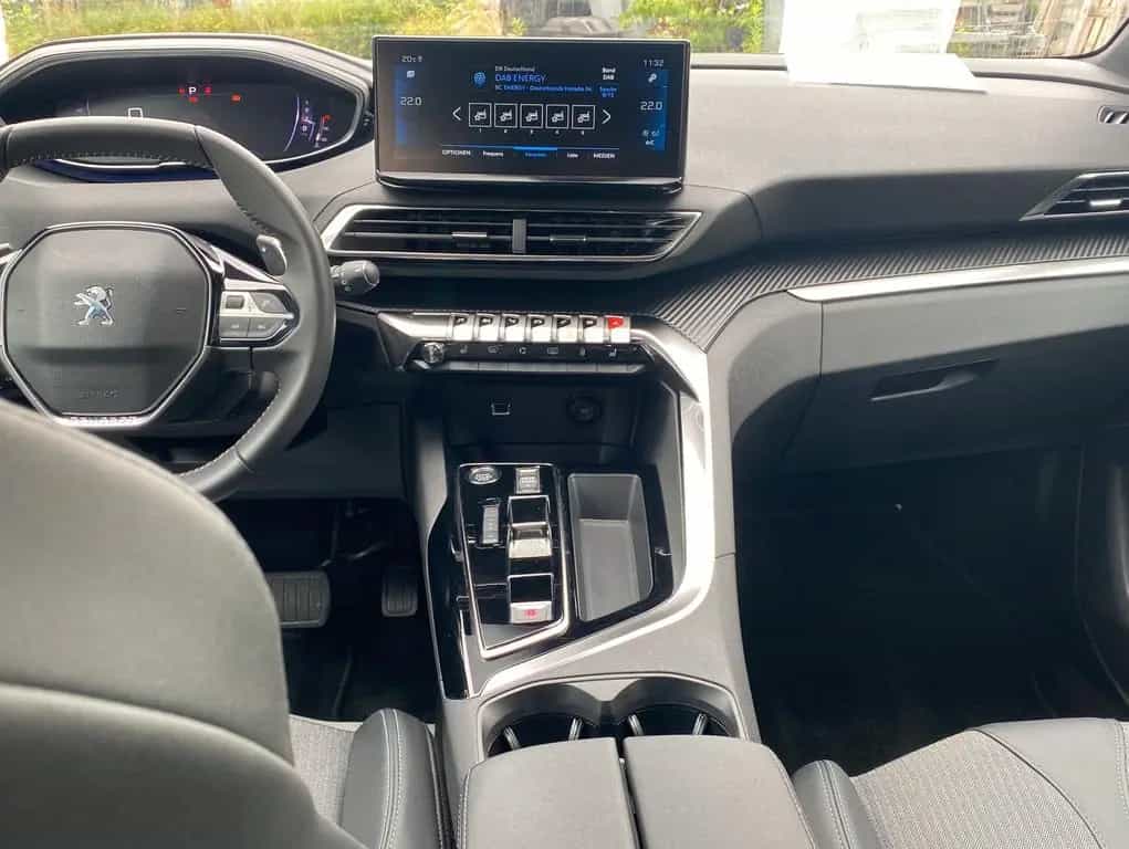 Peugeot 3008 Puretech 130 Allure Pack Pure Tech*Navi*ACC 04/2024-photo-10