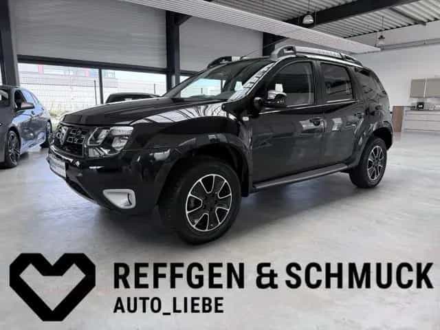 Dacia Duster BLACK SHADOW 4X4 KLIMA+NAV+KAMERA+AHK+TÜV 08/2017-photo-0