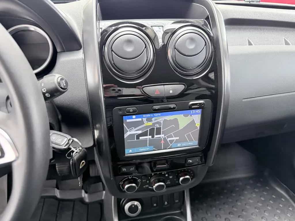 Dacia Duster BLACK SHADOW 4X4 KLIMA+NAV+KAMERA+AHK+TÜV 08/2017-photo-10