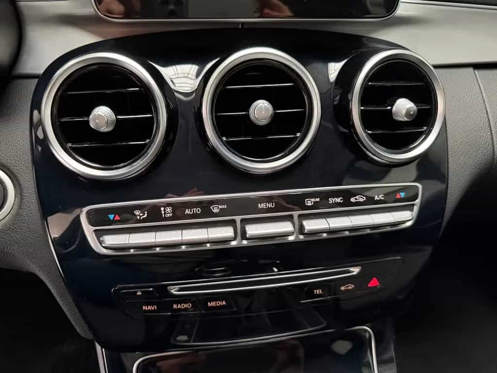 Mercedes-Benz C 200 T ADVANTGARDE NAVIGATION+LED+360KAMERA+AHK 03/2017-photo-15