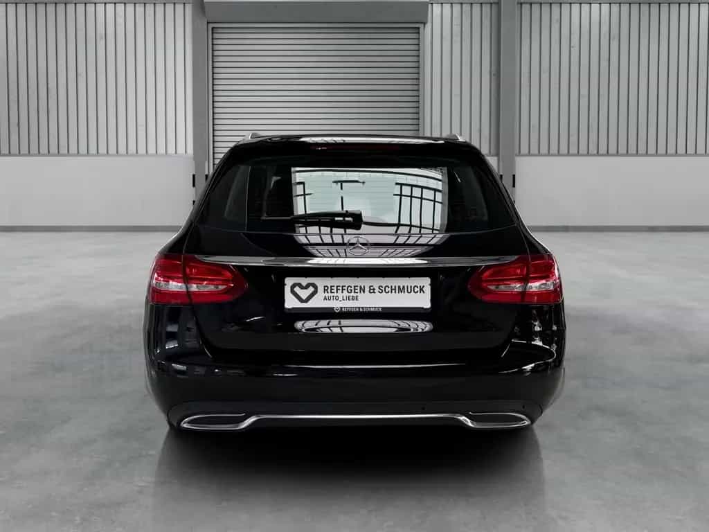 Mercedes-Benz C 200 T ADVANTGARDE NAVIGATION+LED+360KAMERA+AHK 03/2017-photo-2
