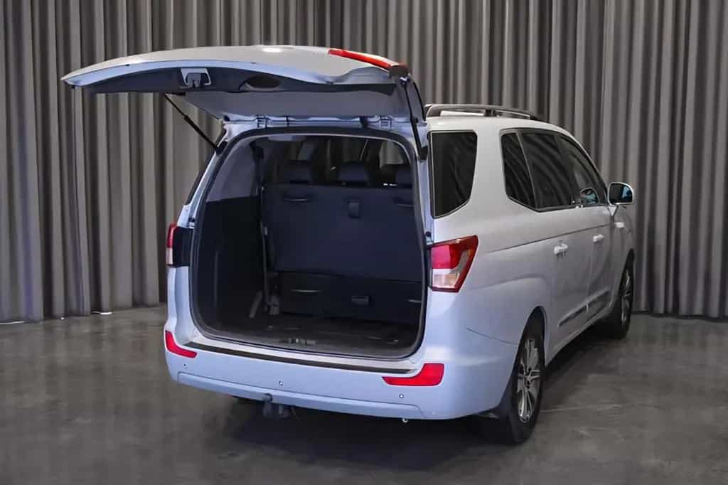 Ssangyong Rodius Sapphire 4WD/7-Sitze/Leder/AHK 12/2017-photo-12