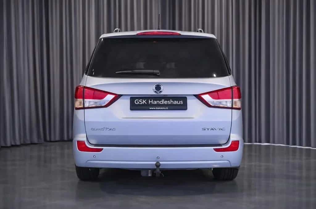 Ssangyong Rodius Sapphire 4WD/7-Sitze/Leder/AHK 12/2017-photo-4