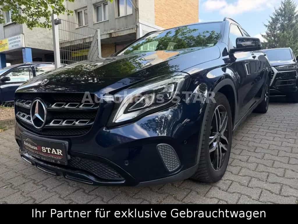 Mercedes-Benz GLA 200 GLA200 URBAN / KAMERA - MEMORY - NAVI - LEDER 05/2017-photo-2