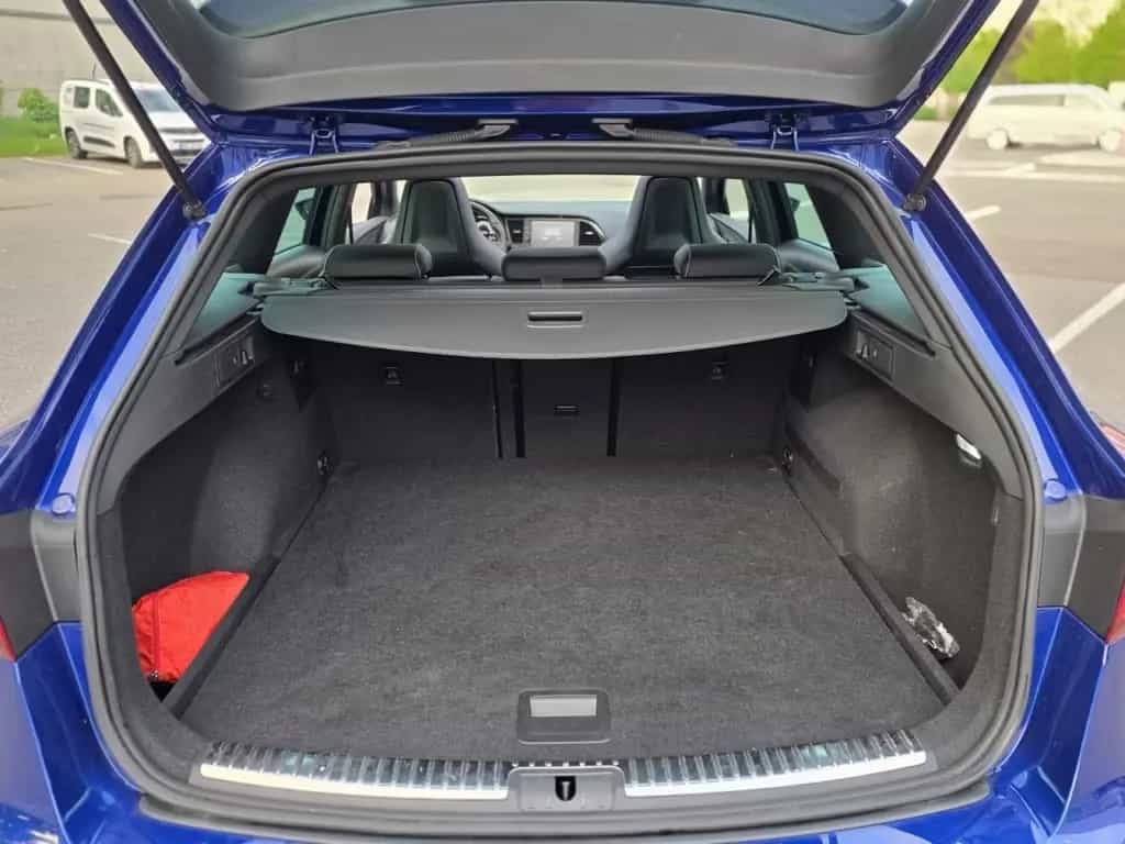 Seat Leon ST Cupra 290 ACC 360K PANO VIRTUAL ALCANT 05/2019-photo-18
