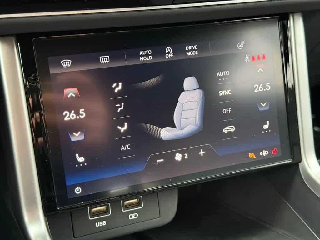 Ssangyong Torres 1.5 T-GDI QUARTZ/AUT/LEDER/CAM/SHZ 11/2024-photo-14