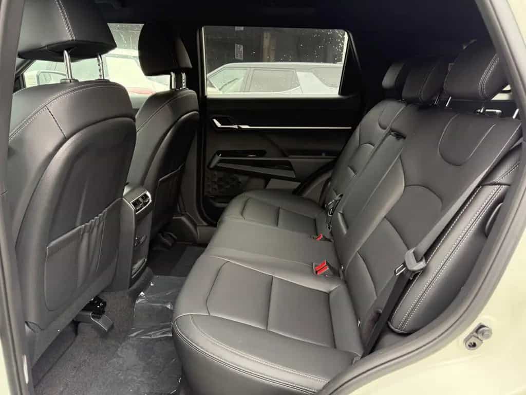 Ssangyong Torres 1.5 T-GDI QUARTZ/AUT/LEDER/CAM/SHZ 11/2024-photo-9