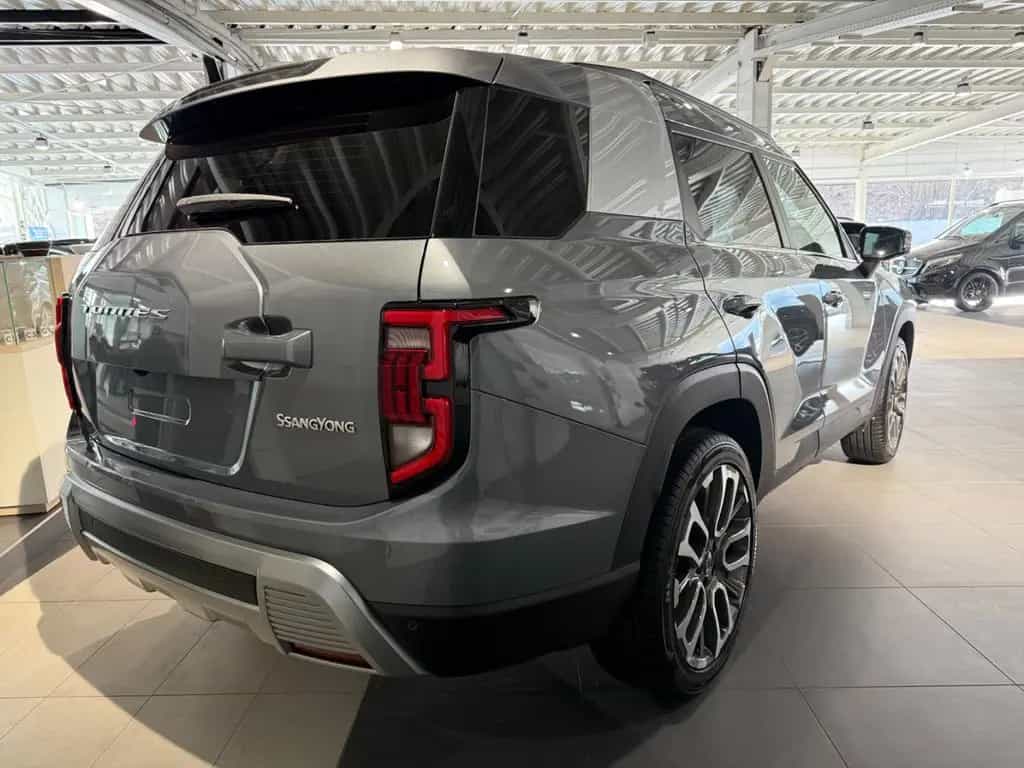 Ssangyong Torres FORREST EDITION 1.5 T-GDI AUT/LEDER/CAM null-photo-3