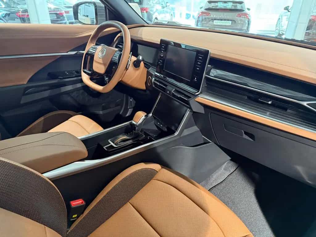 Ssangyong Torres FORREST EDITION 1.5 T-GDI AUT/LEDER/CAM null-photo-5