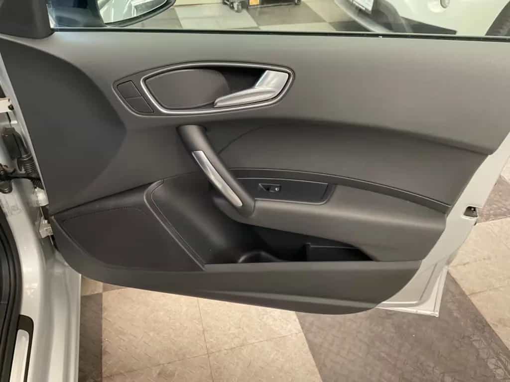 Audi A1 1,4 TFSI Aut, Navi,Xenon,Pano,1.Hd. 07/2012-photo-17