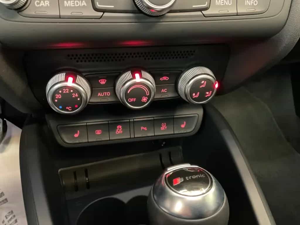 Audi A1 1,4 TFSI Aut, Navi,Xenon,Pano,1.Hd. 07/2012-photo-31