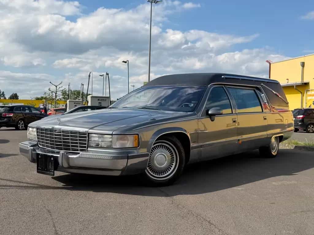 Cadillac Fleetwood 5.7 / LEICHENWAGEN / KRYSTAL / SARG 10/1994-photo-0