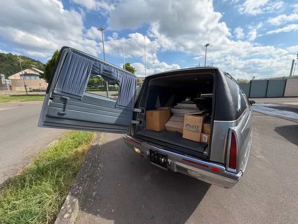 Cadillac Fleetwood 5.7 / LEICHENWAGEN / KRYSTAL / SARG 10/1994-photo-16