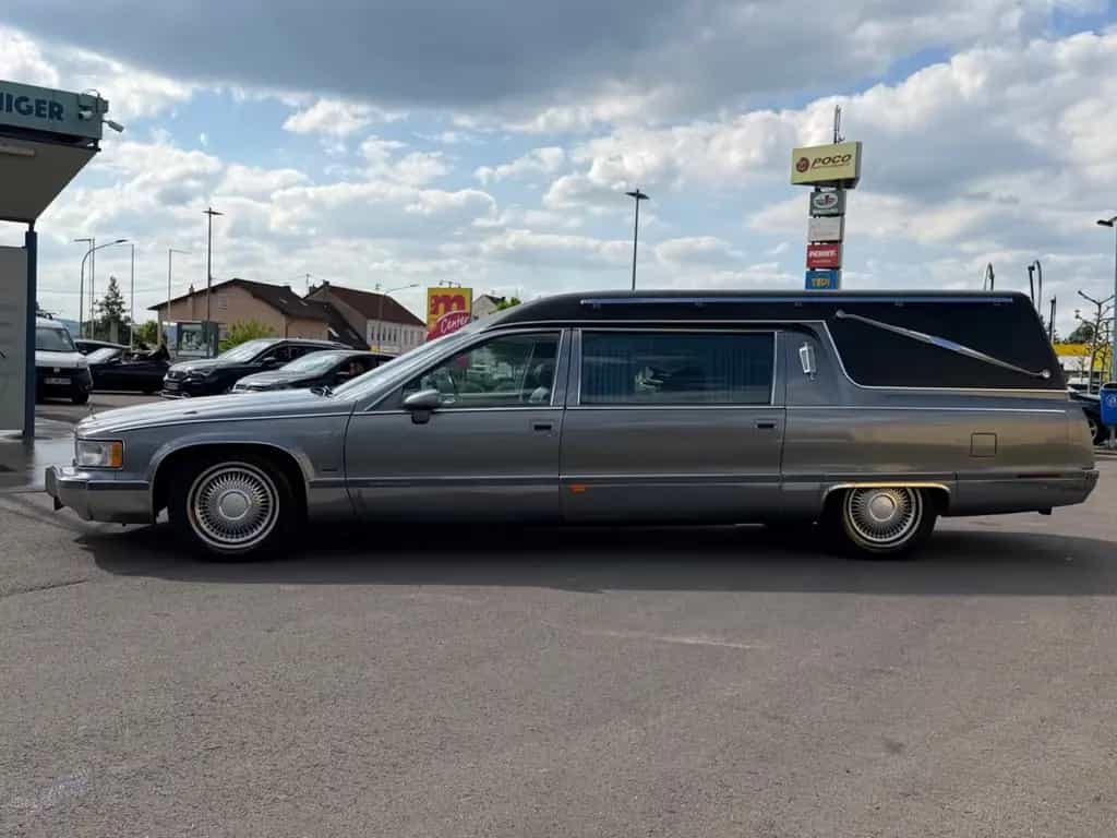 Cadillac Fleetwood 5.7 / LEICHENWAGEN / KRYSTAL / SARG 10/1994-photo-2