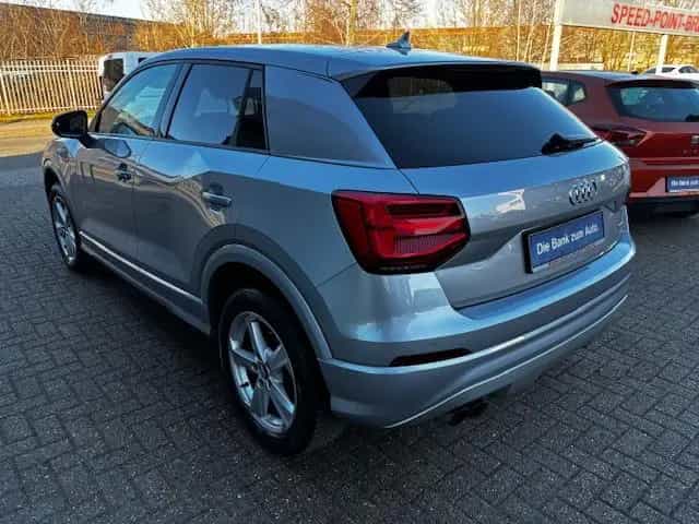 Audi Q2 quattro sport/AHK/Kamera/Navi/LED 06/2018-photo-1