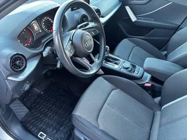 Audi Q2 quattro sport/AHK/Kamera/Navi/LED 06/2018-photo-12
