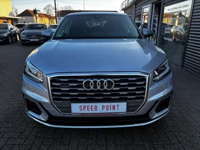 Audi Q2 quattro sport/AHK/Kamera/Navi/LED 06/2018-photo-6