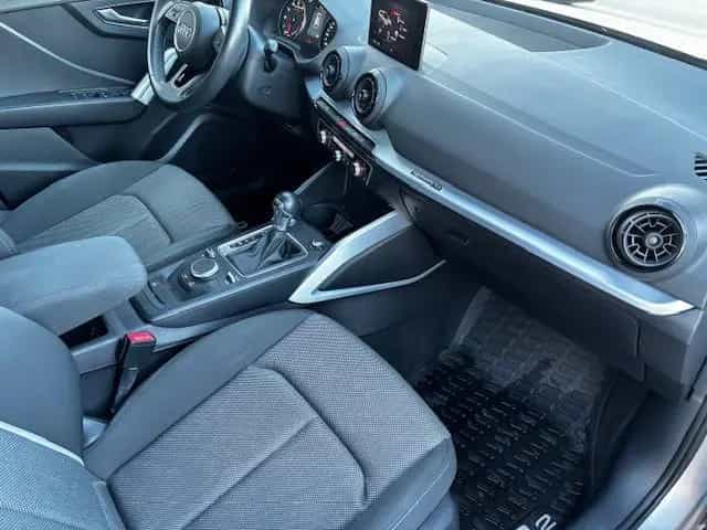 Audi Q2 quattro sport/AHK/Kamera/Navi/LED 06/2018-photo-7